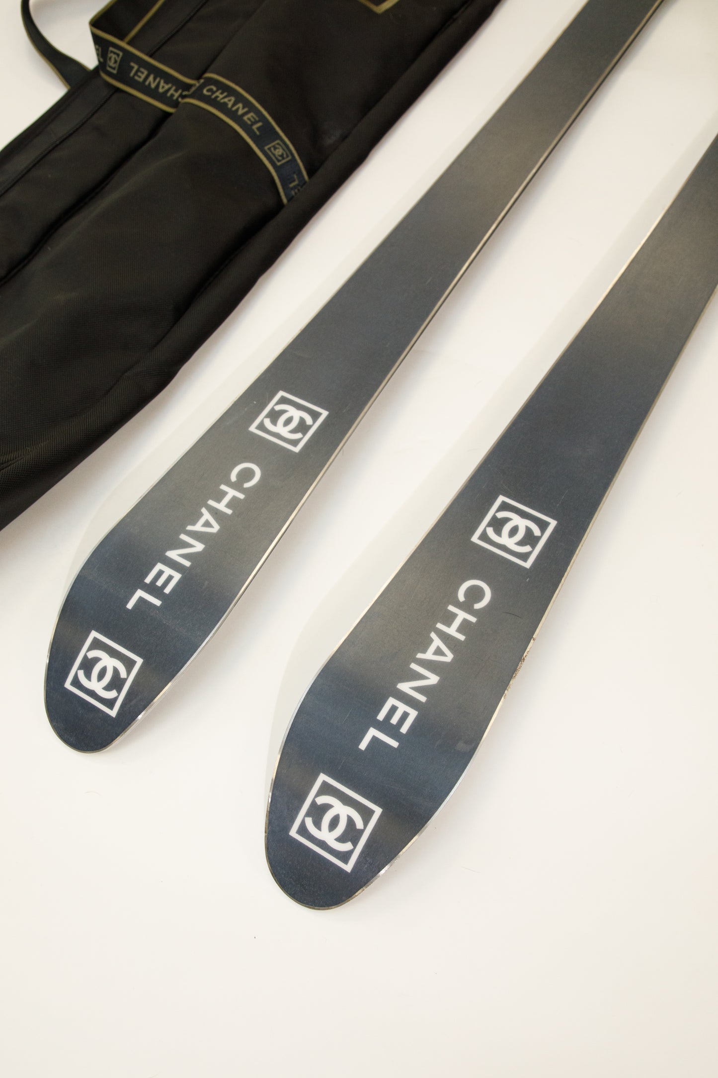 Chanel Sport 2010 Skis