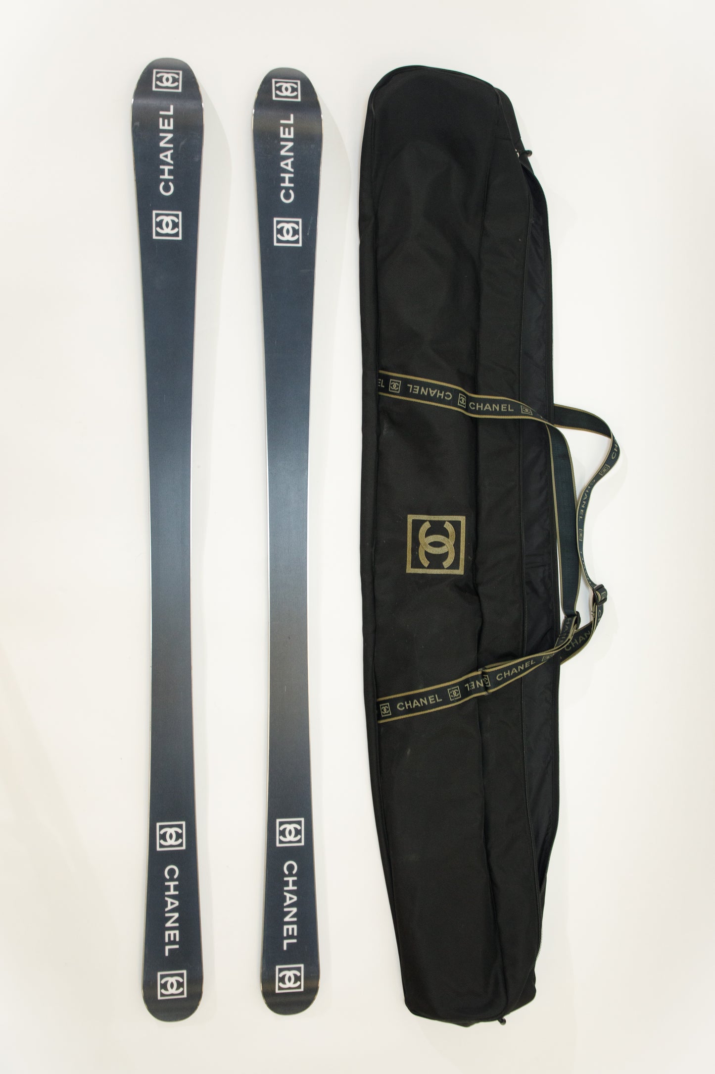 Chanel Sport 2010 Skis