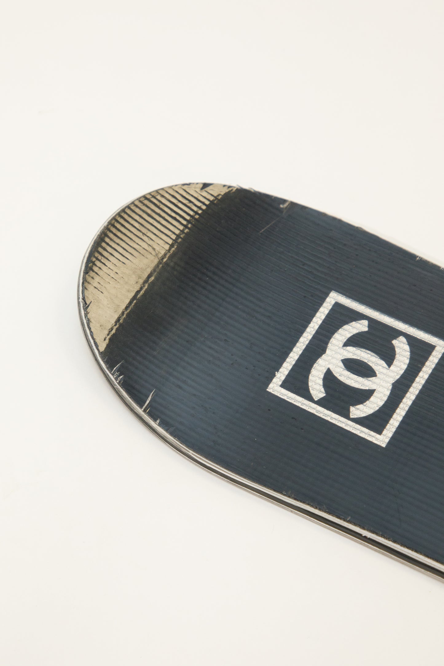 Chanel Sport 2010 Skis